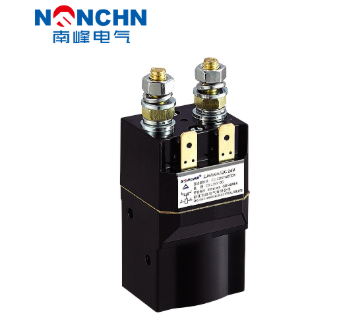 直流分流器和交流接觸器中間有哪些不一樣